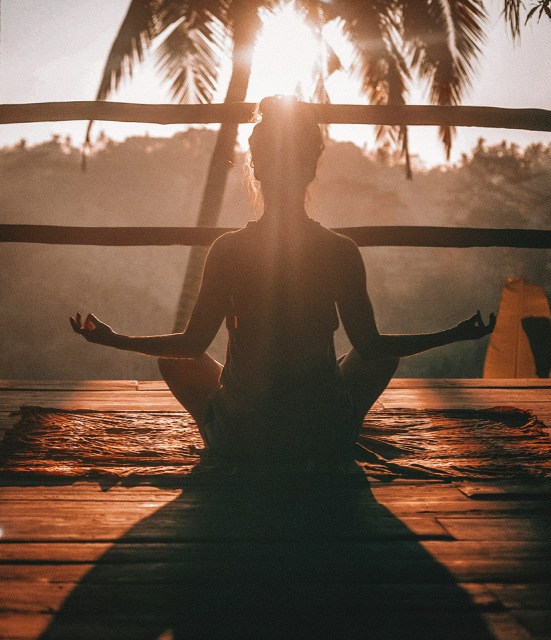 meditationg person